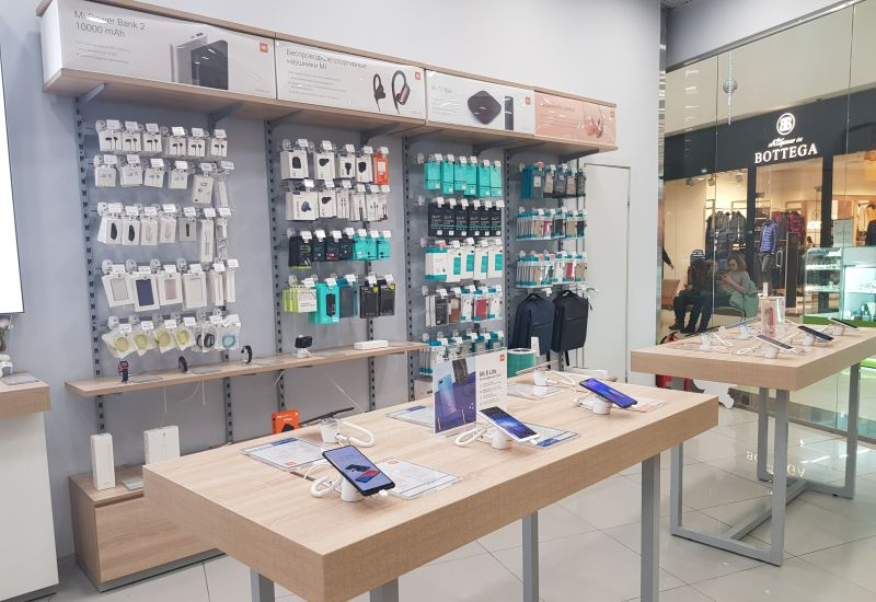 Sprzedaż komputerów osobistych w bieżącym roku spadnie do poziomu dziesięcioletniej minima, a ceny wzrosną o 17 % — rynek budżetowy może na zawsze stracić odbicie