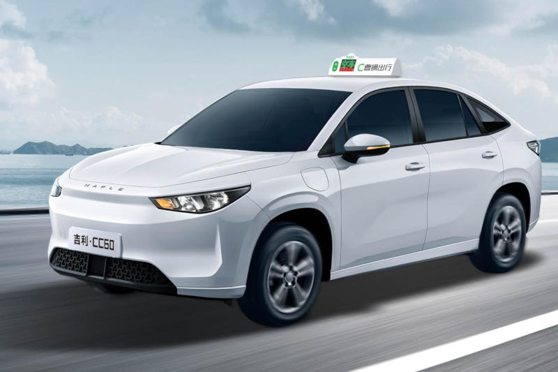 Geely planuje w przyszłym roku wprowadzić na ulice kilka tysięcy robotaxi Caocao Eva Cab.