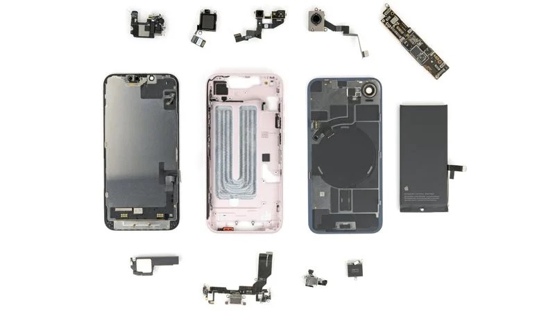 iFixit ujawnił iPhone 17e – tylny panel z MagSafe działa również na iPhone 16e