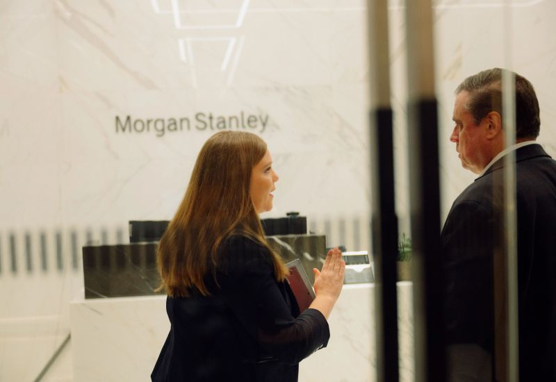 OpenAI zgromadzi dodatkowe 10 miliardów dolarów od prywatnych inwestorów, aby pokryć koszty sztucznej inteligencji.