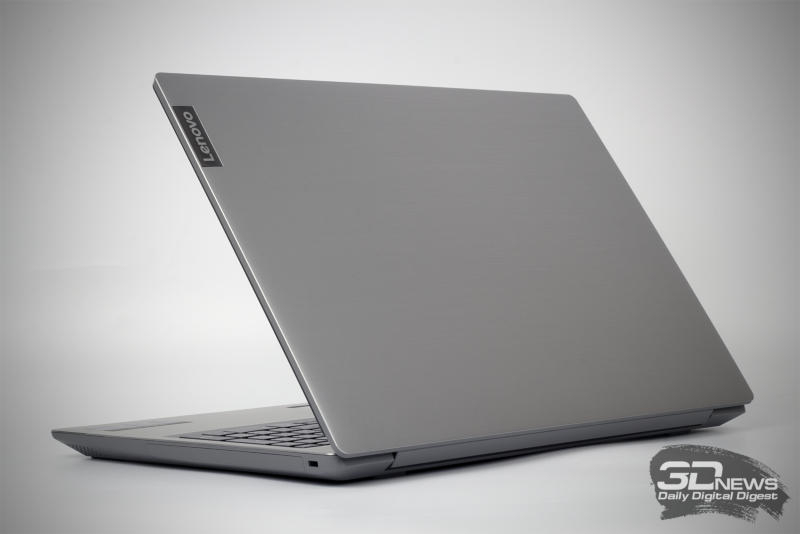 Cena laptopów i komputerów osobistych wzrosła o ponad dziesięć procent z powodu wdrożenia sztucznej inteligencji