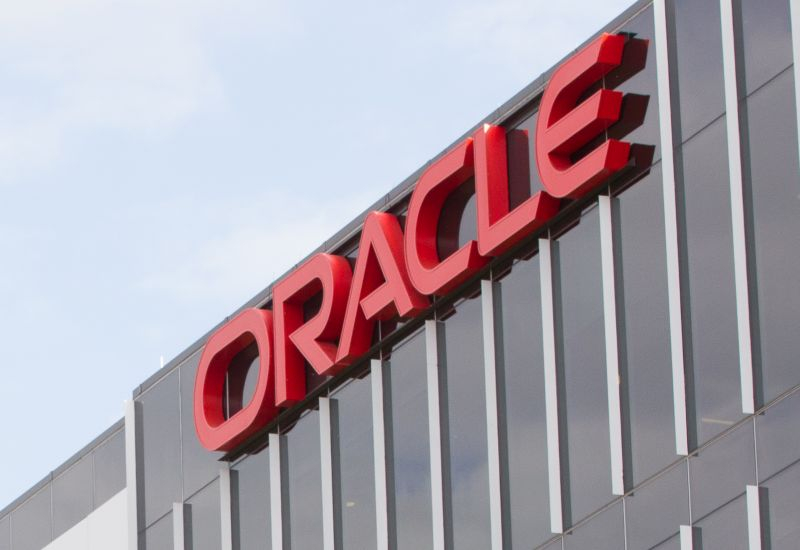 Oracle zwolni dodatkowe tysiące pracowników, aby sfinansować centra danych dla sztucznej inteligencji