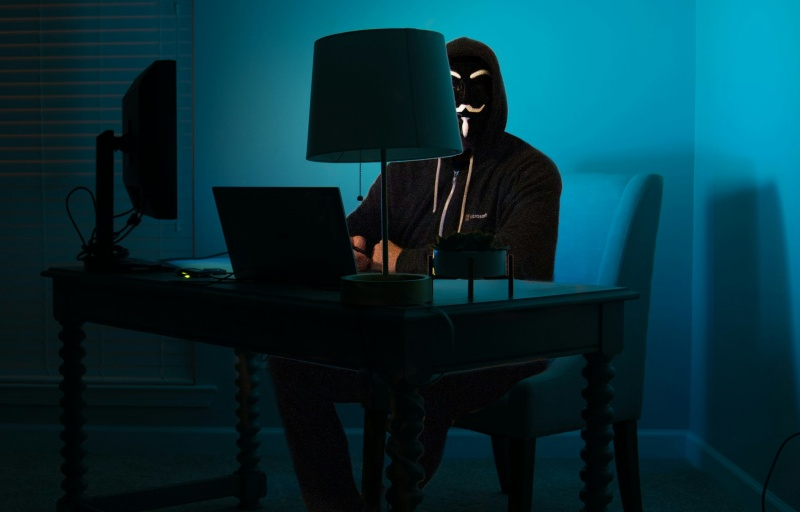 A fałszywa aplikacja Starlink uruchamiała kopanie kryptowalut na urządzeniach z systemem Android