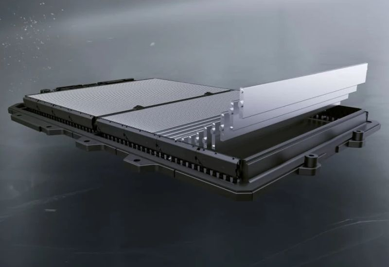 Chiński producent BYD wypuścił nowy akumulator Blade Battery 2.0 na bazie litowo-żelazo-fosforanowego: ładuje się do 97 % w zaledwie dziewięć minut