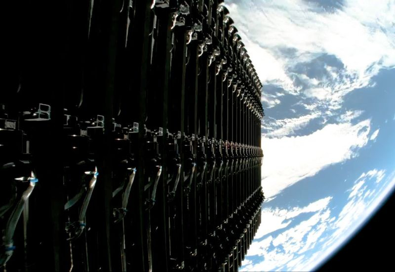 SpaceX i Blue Origin kłócili się o centra danych w chmurze, składając do siebie wzajemne skargi do FCC