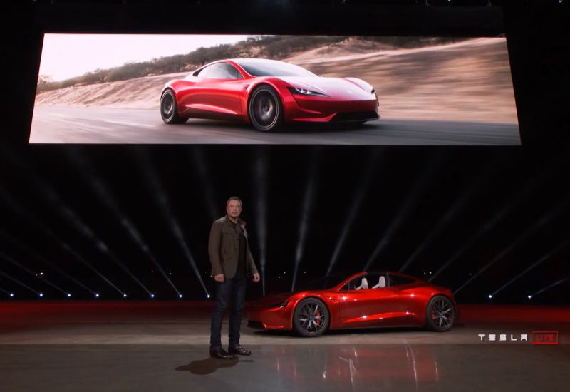 Mask ponownie oszukał: Tesla znowu odkłada wydanie Roadstera i pełnego systemu autonomicznego pilotowania FSD