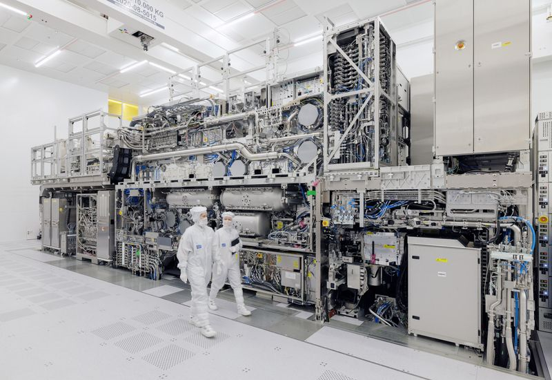 ASML gwarantuje dostawy pierwszych masowych chipów na platformie High‑NA EUV jeszcze w bieżącym roku