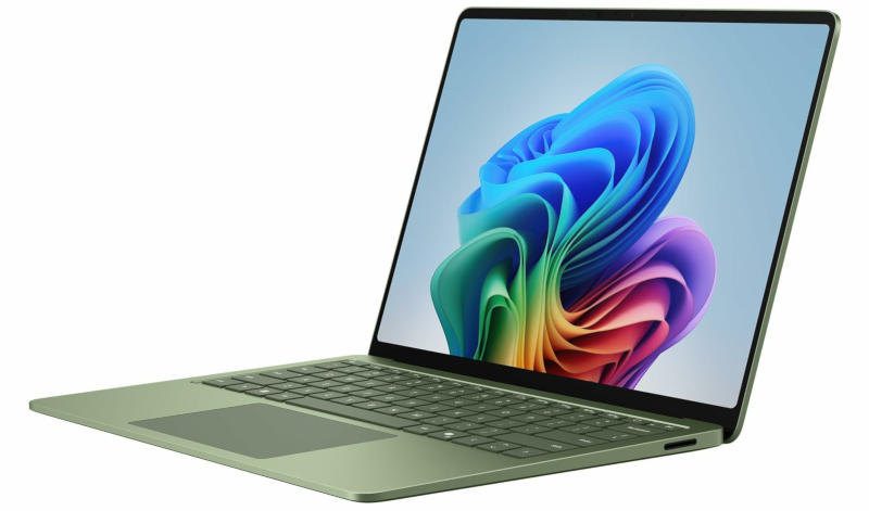 Microsoft Surface Laptop 8 z procesorami Snapdragon X2: szczegóły i warianty kolorystyczne opublikowane po wycieku.