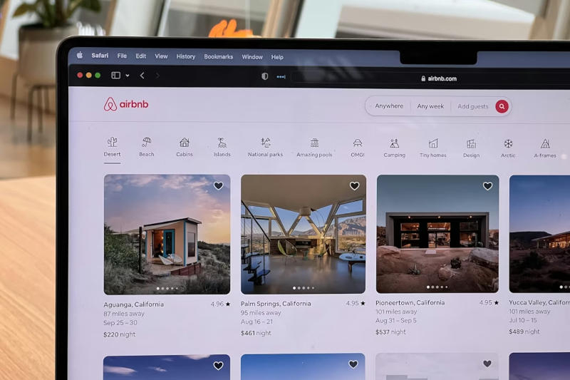 Sztuczna inteligencja generuje 60 % nowego kodu Airbnb, a pozostałe 40 % pytań w wsparciu technicznym obsługuje samodzielnie.