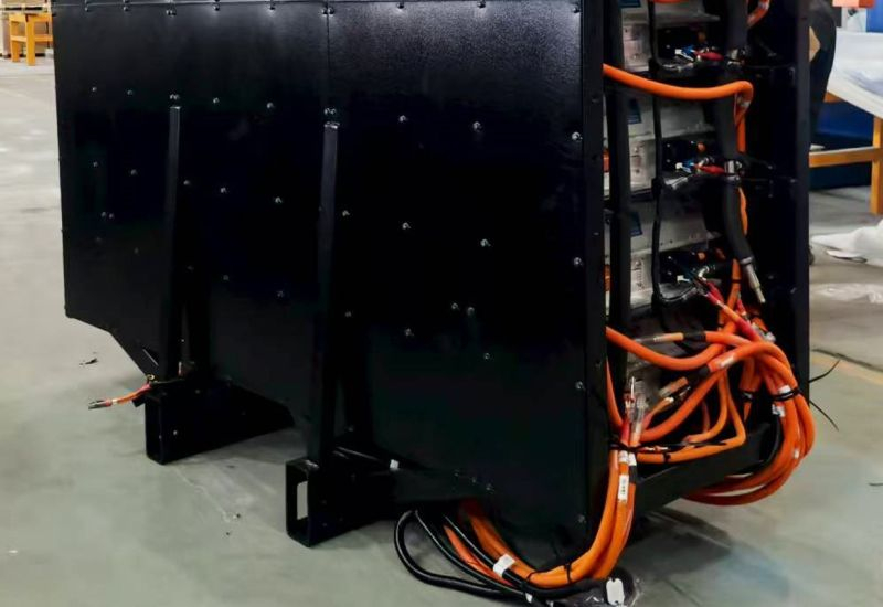 Chińska firma stworzyła baterię sodową odporna na przegrzewanie do 300 °C